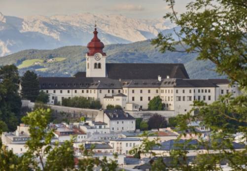 Cyclisme à Salzbourg : Parcours à vélo pittoresques à travers la ville et la campagne