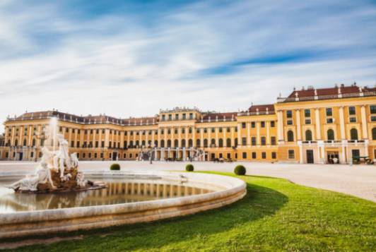 La découverte des palais impériaux de Vienne : un voyage à travers le temps