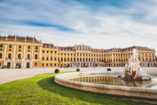 Volksgarten : Roses romantiques et monuments historiques