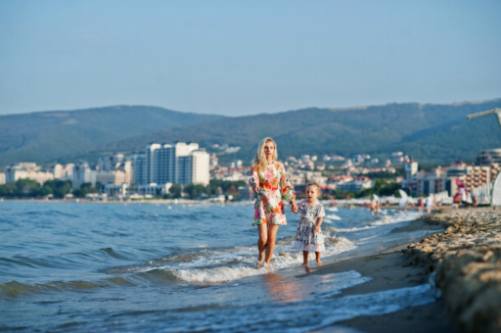 Complexes touristiques de luxe adaptés aux familles sur la côte bulgare.