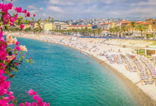 Un Guide des Plages Accessibles sur la Côte d'Azur