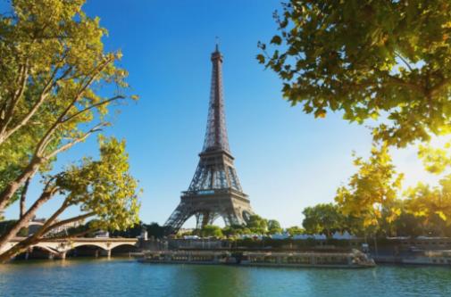 Activités familiales sur et le long de la Seine