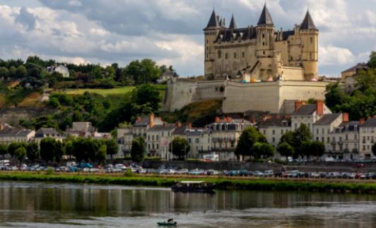 Sancerre : Un havre pour les amateurs de vin au-delà des vignobles