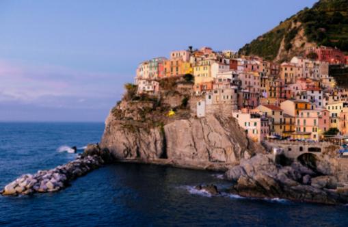 Corniglia : L'énigme élevée des Cinque Terre