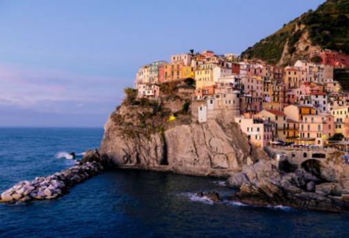 Autobus locaux à Cinque Terre : Horaires et conseils pour les touristes