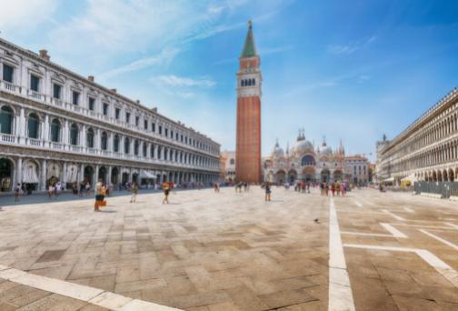 Venise la nuit : un guide de la vie nocturne et du divertissement