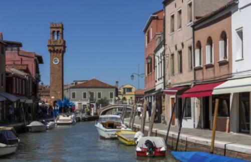 L'histoire de la fabrication du verre à Murano : une tradition séculaire