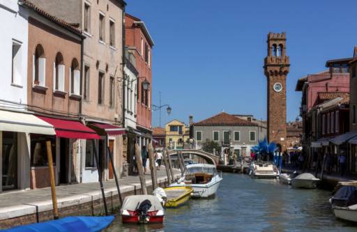 L'héritage de la dentelle de Burano : un point à travers le temps