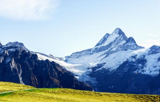 Activités d'aventure autour du glacier d'Aletsch.