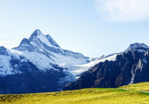 Un guide pour choisir votre base dans les Alpes suisses : les meilleures villes pour chaque voyageur