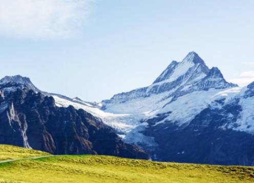 Sentiers pour débutants : Découvrir la magie des Alpes